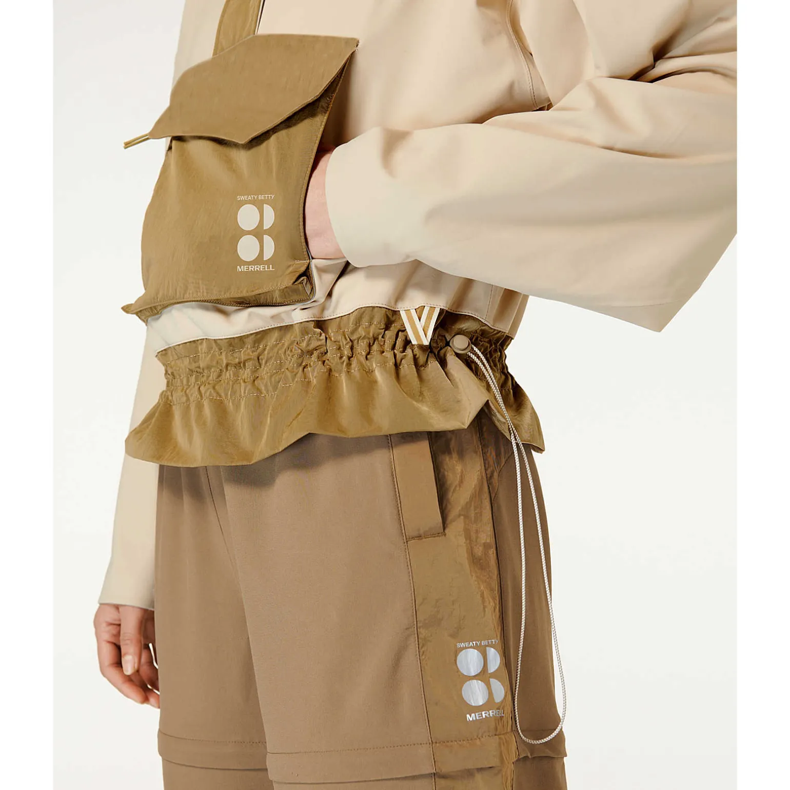 Femme Ascend Whisper Anorak X Sweaty Betty - Voir tout